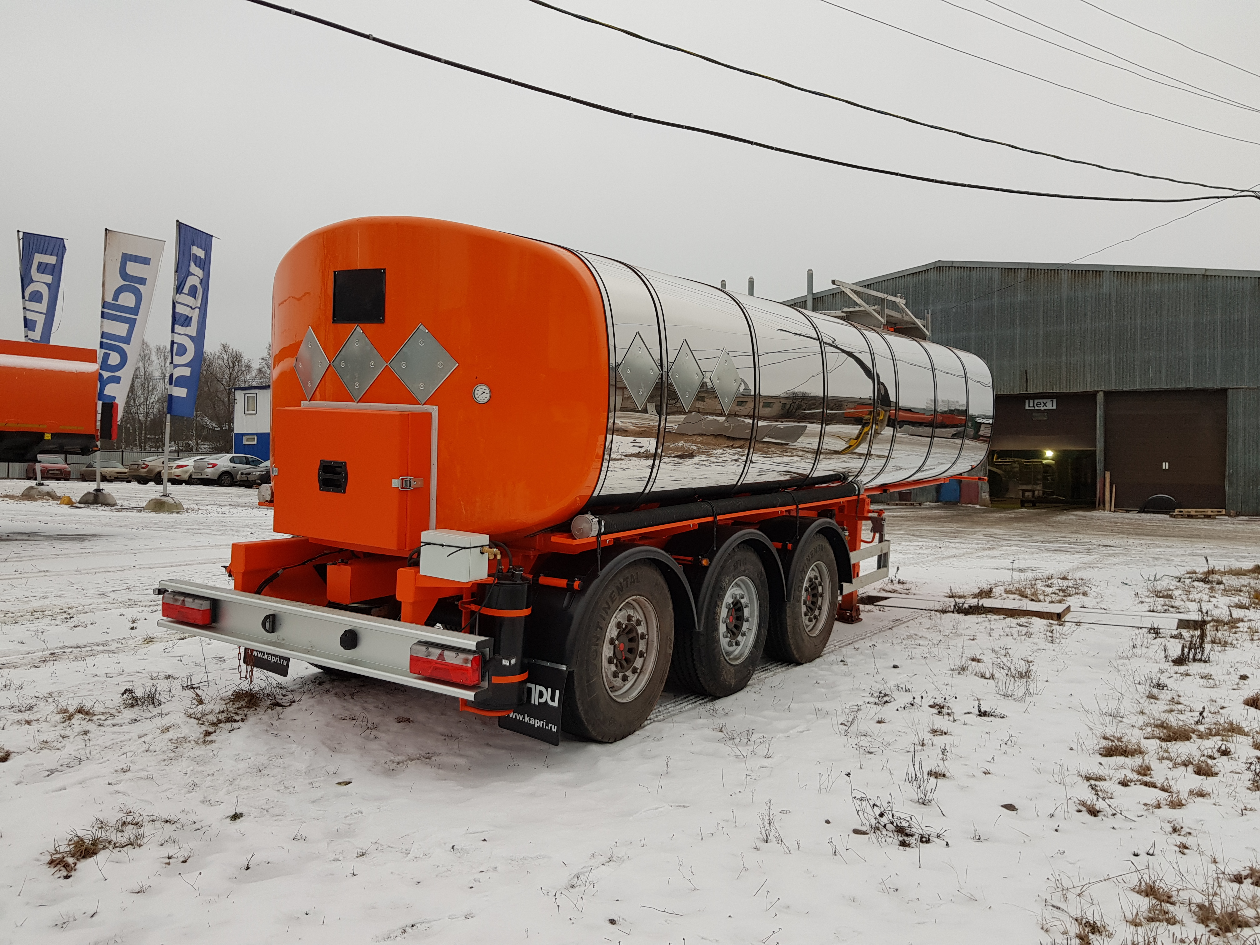Полуприцеп битумовоз КАПРИ ППЦТ-28