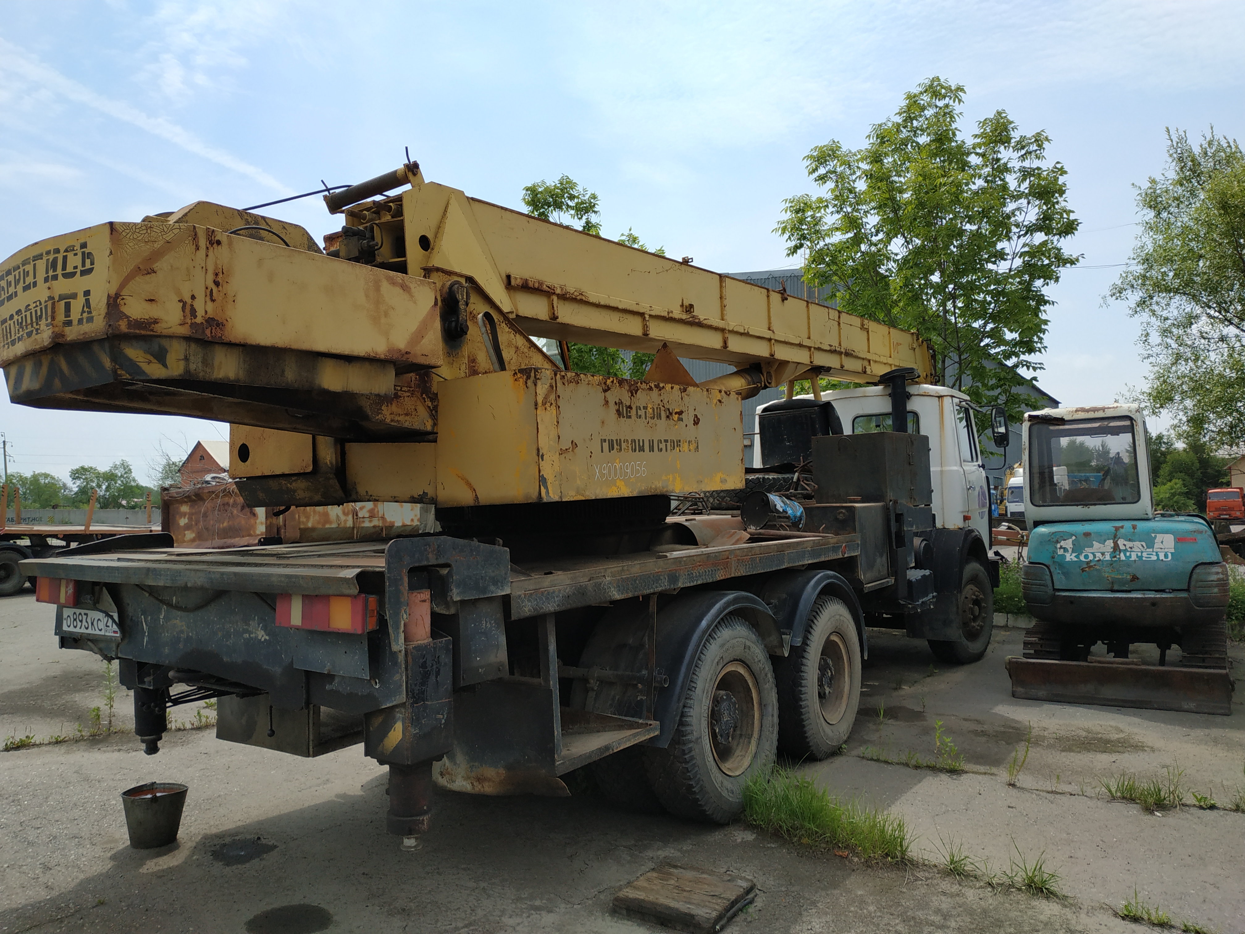 Автокран Ивановец КС-45717 на шасси МАЗ 6303