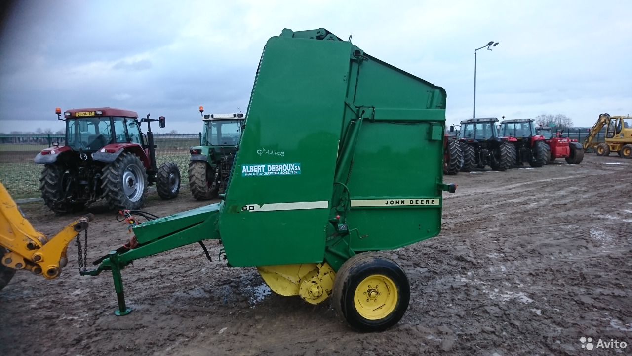 Пресс-подборщик John Deere 550