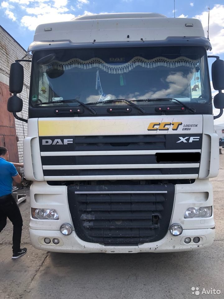 Седельный тягач DAF XF 105.460