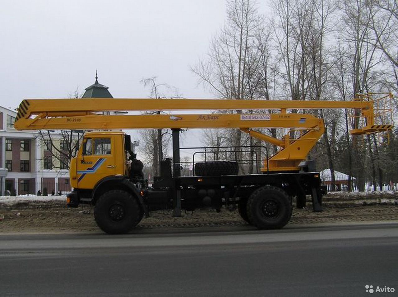 Автовышка КамАЗ 43253 с АГП КЭМЗ ВС-22.06