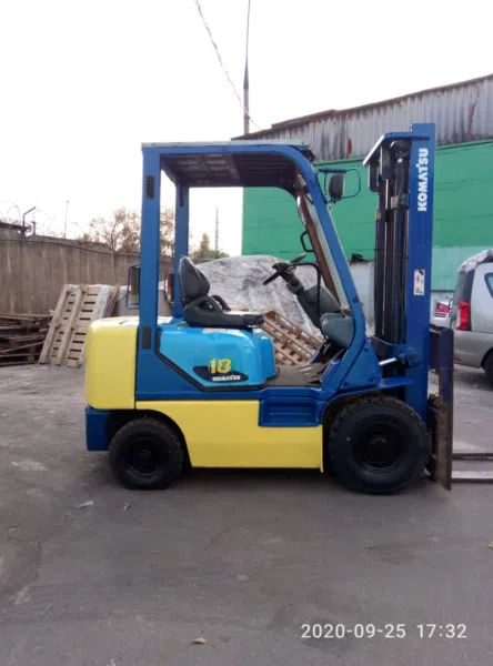 Вилочный погрузчик Komatsu FD18T-17