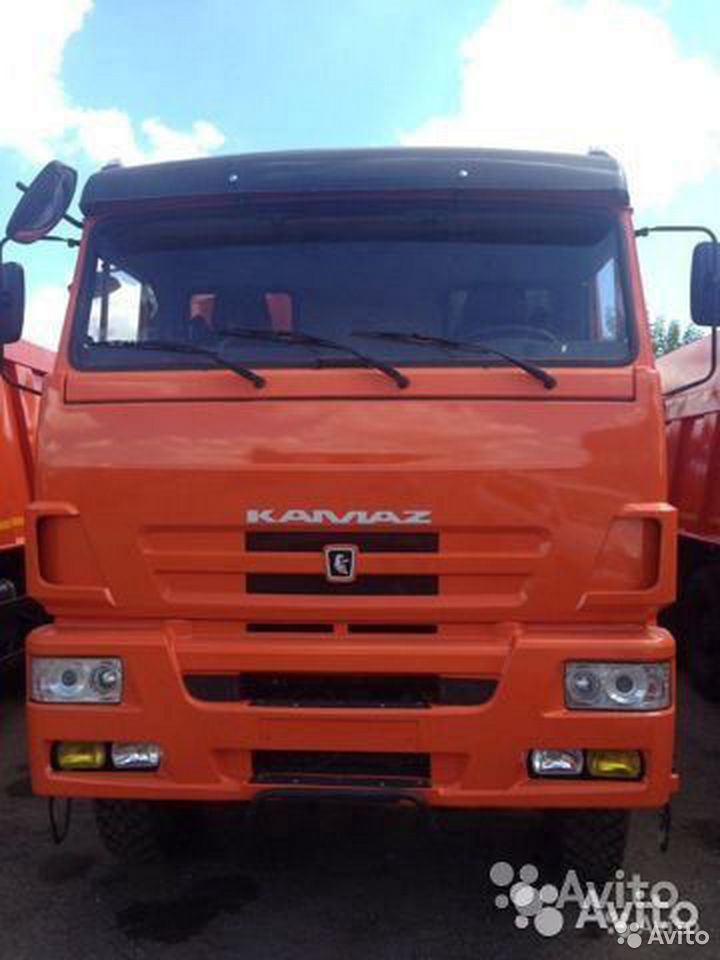Самосвал КамАЗ 6522