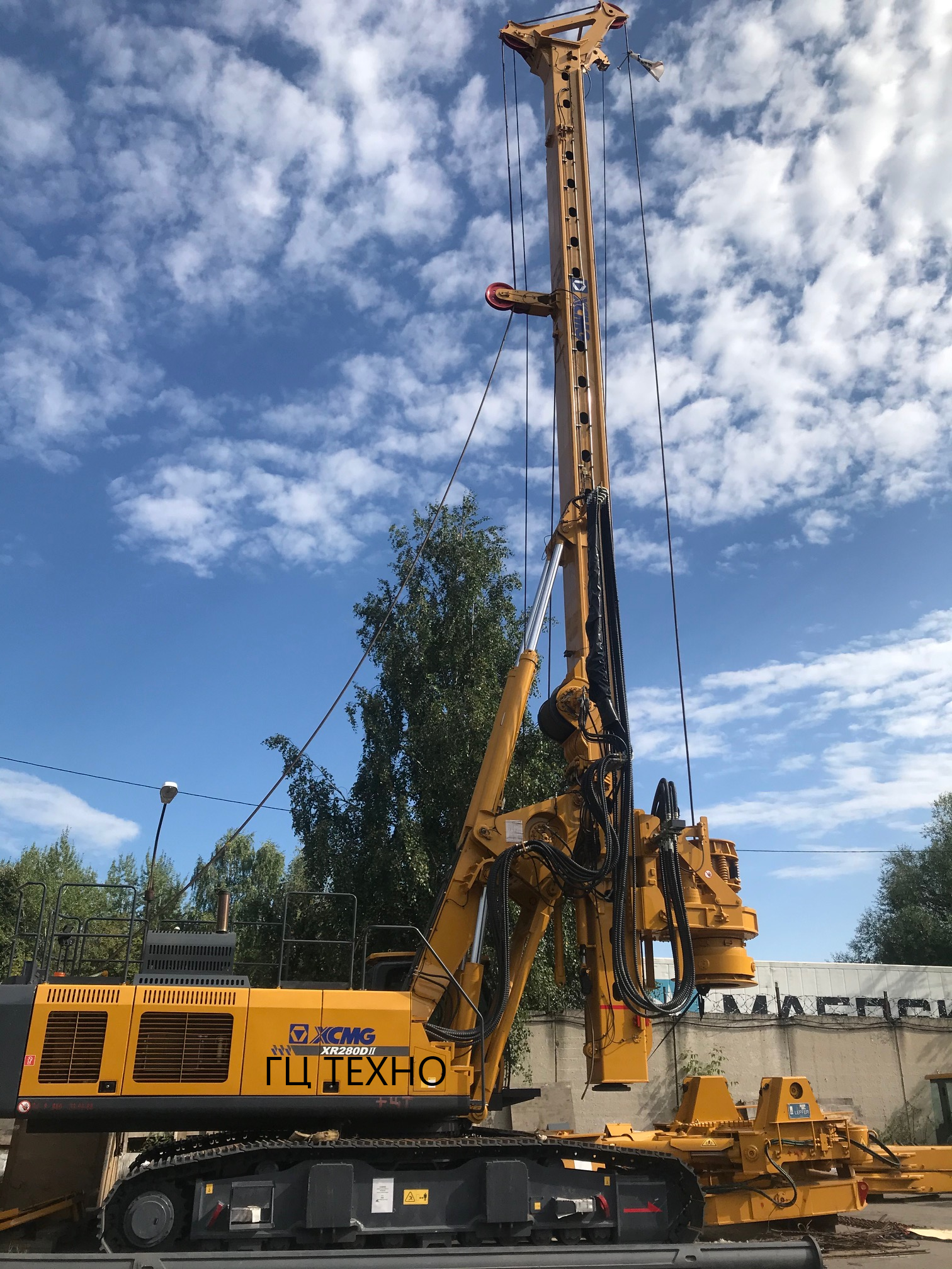 Буровая установка XCMG XR280DII