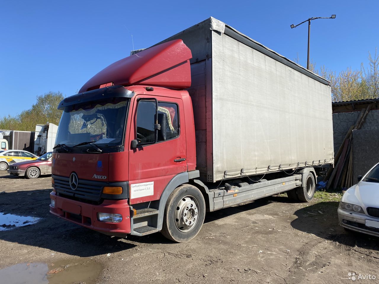 Тентованный грузовик Mercedes-Benz Atego 12
