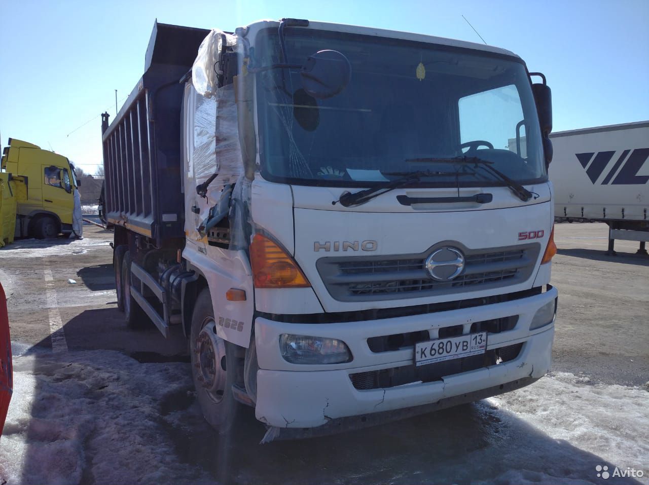 Самосвал Hino 500