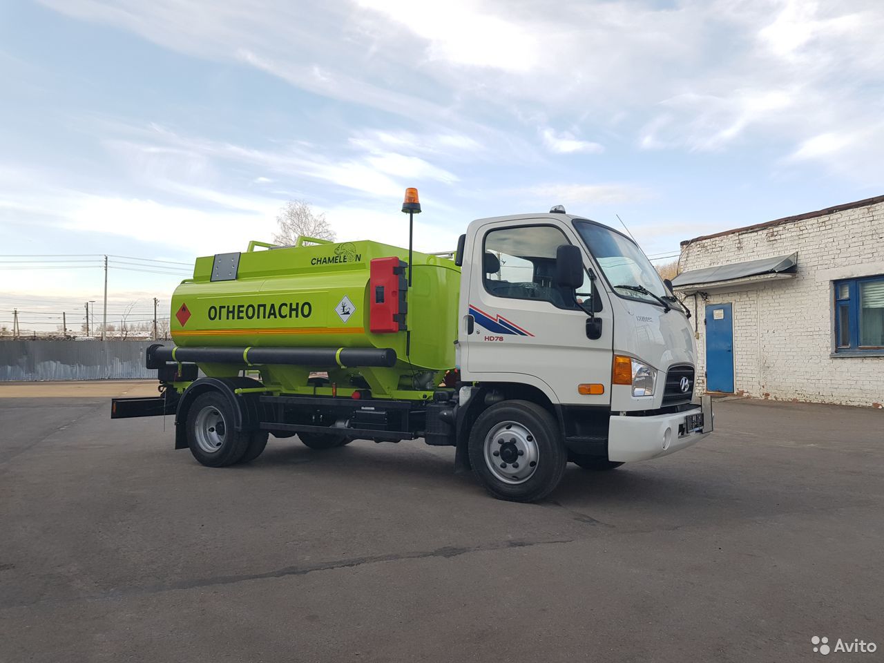 Бензовоз Hyundai HD78 АТЗ-4.9