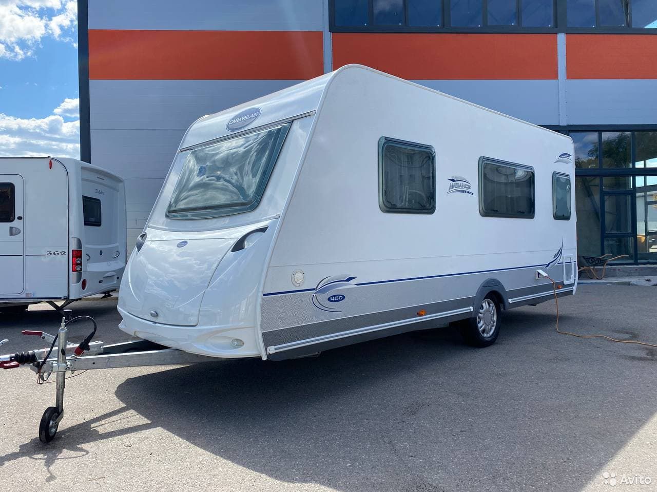 Прицеп-дача (кемпер) Caravelair 460