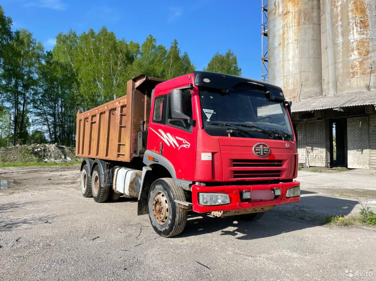Самосвал FAW 3252