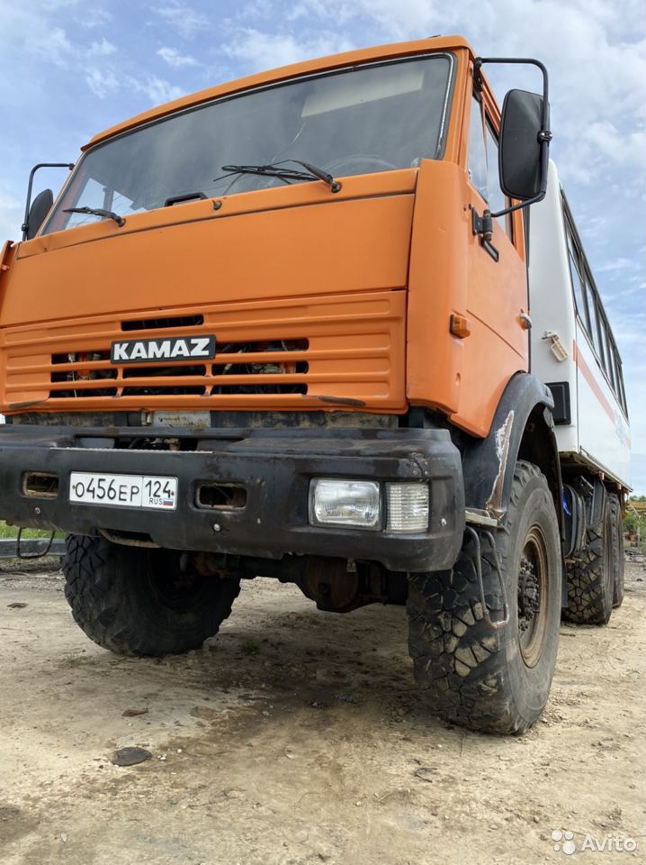 Вахтовый автобус КамАЗ НефАЗ