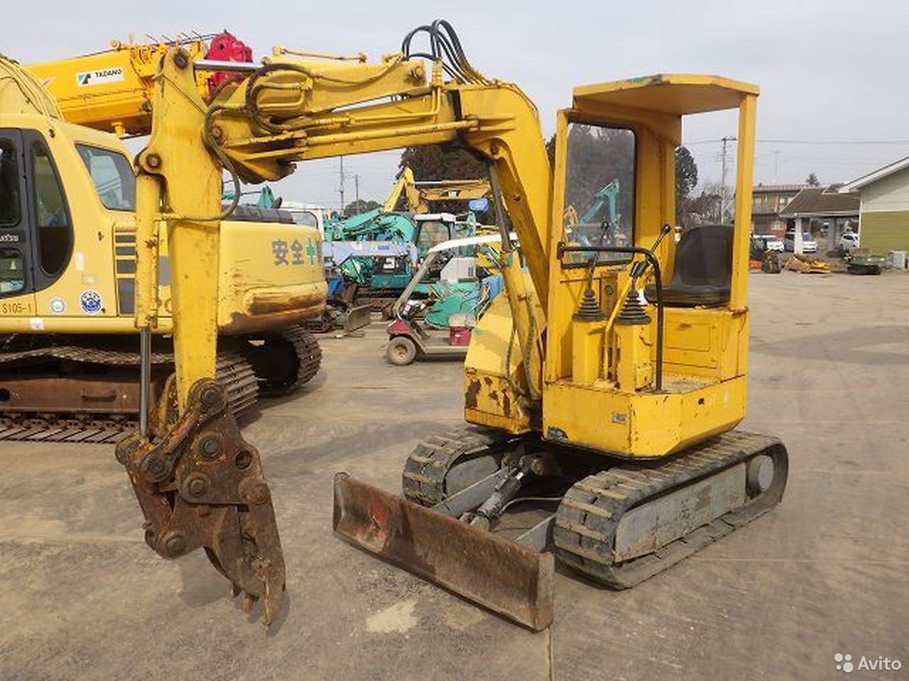Мини-экскаватор Komatsu PC28