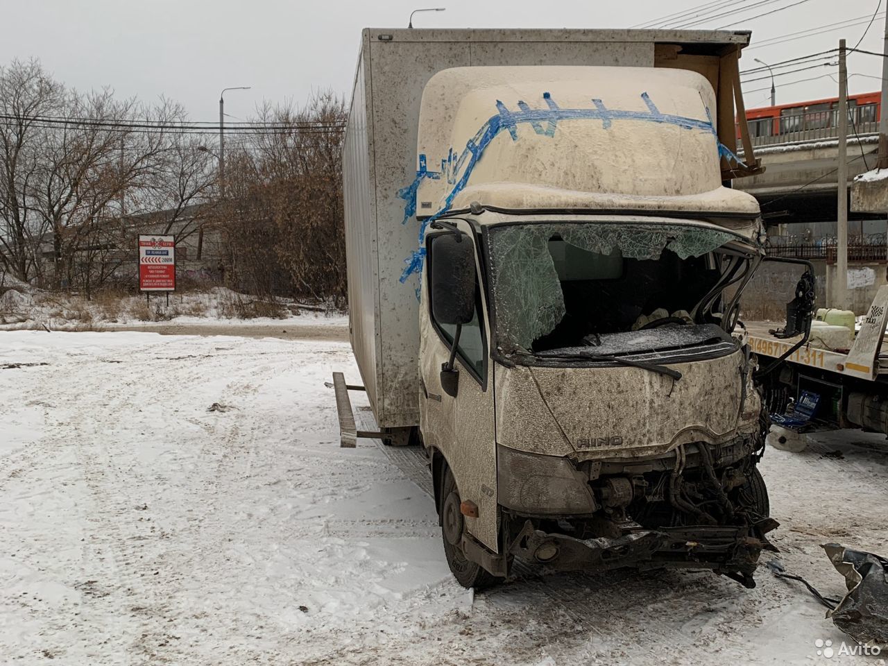 Промтоварный фургон Hino 300