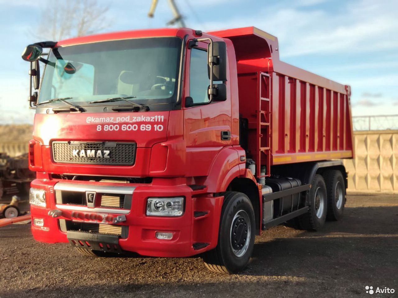 Самосвал КамАЗ 6580
