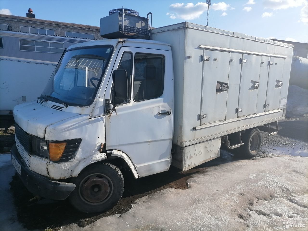 Рефрижераторный фургон Mercedes-Benz 410