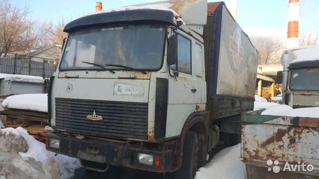 Тентованный грузовик МАЗ 53366