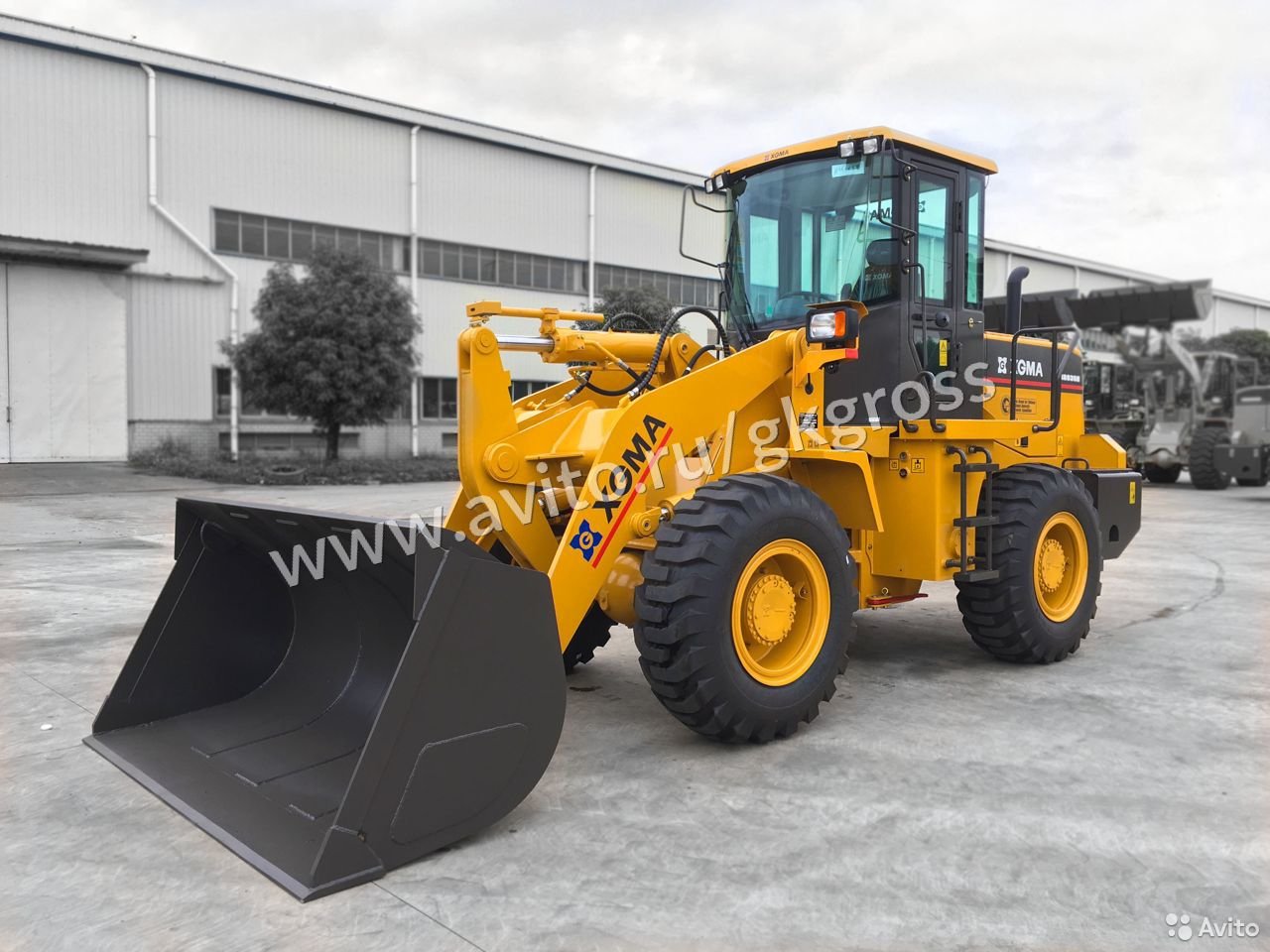 Фронтальный погрузчик XGMA XG931H