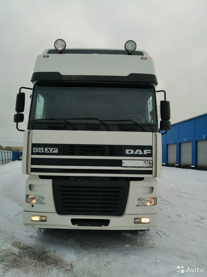 Седельный тягач DAF 95 XF