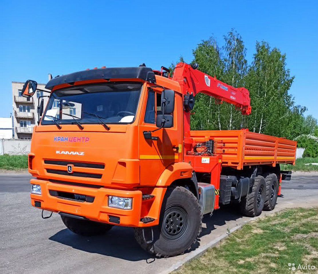 Бортовой грузовик с КМУ КамАЗ 43118 с КМУ Kanglim 1256
