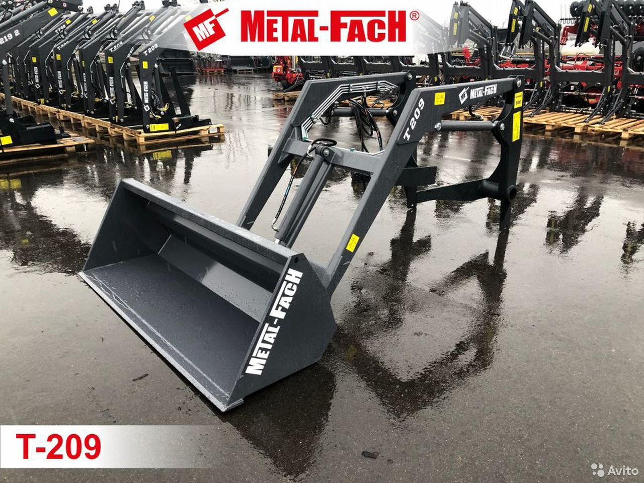 Навесной погрузчик (КУН) Metal-Fach T-209