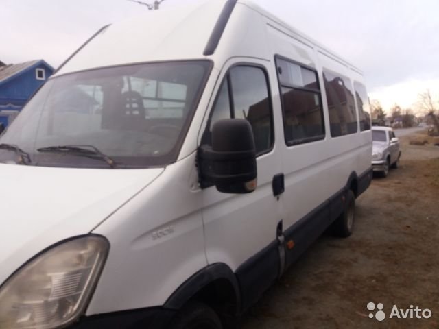 Микроавтобус Iveco Daily