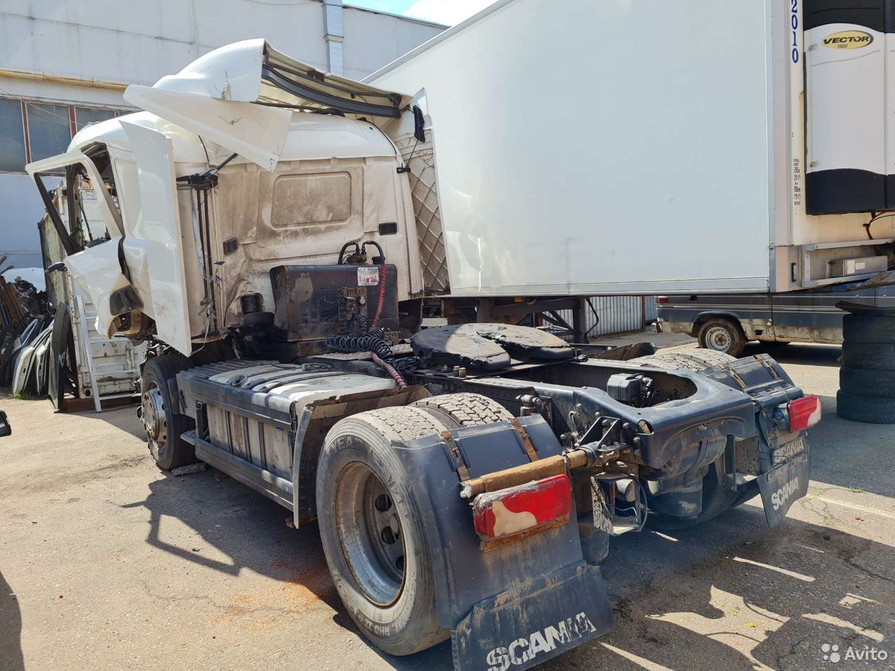 Седельный тягач Scania P440