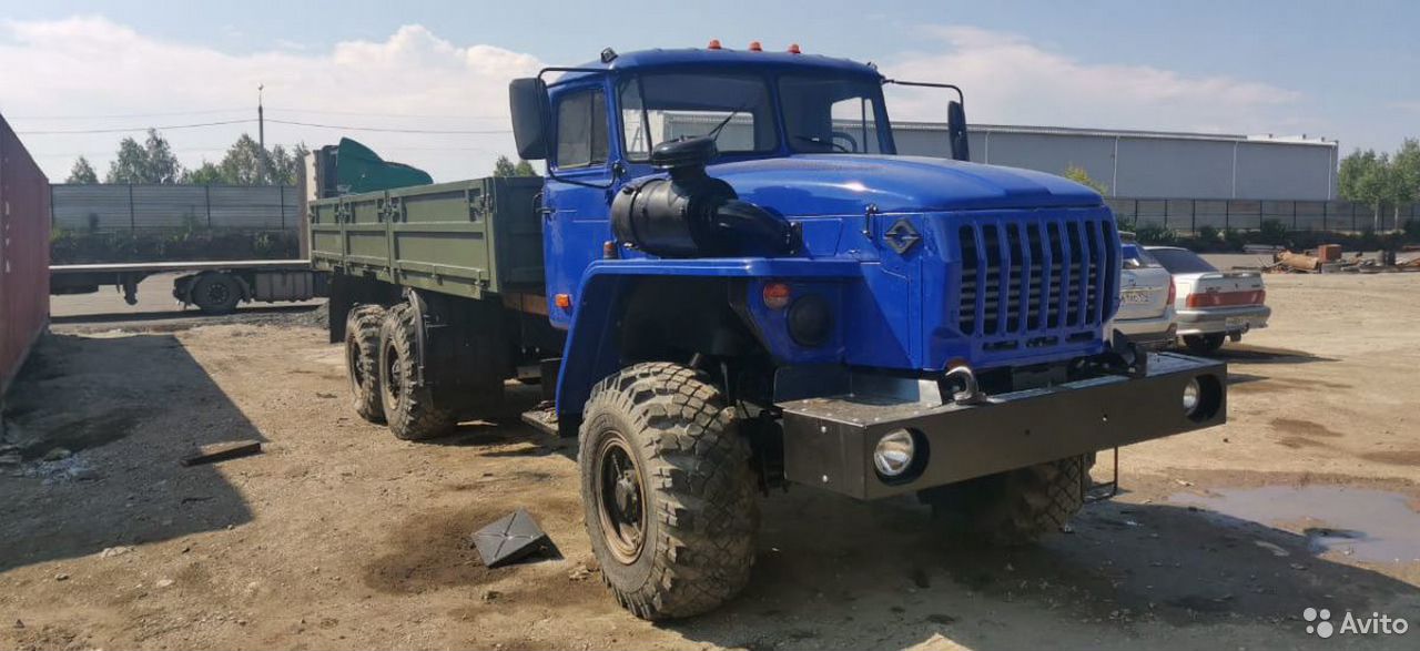 Бортовой грузовик УРАЛ 4320