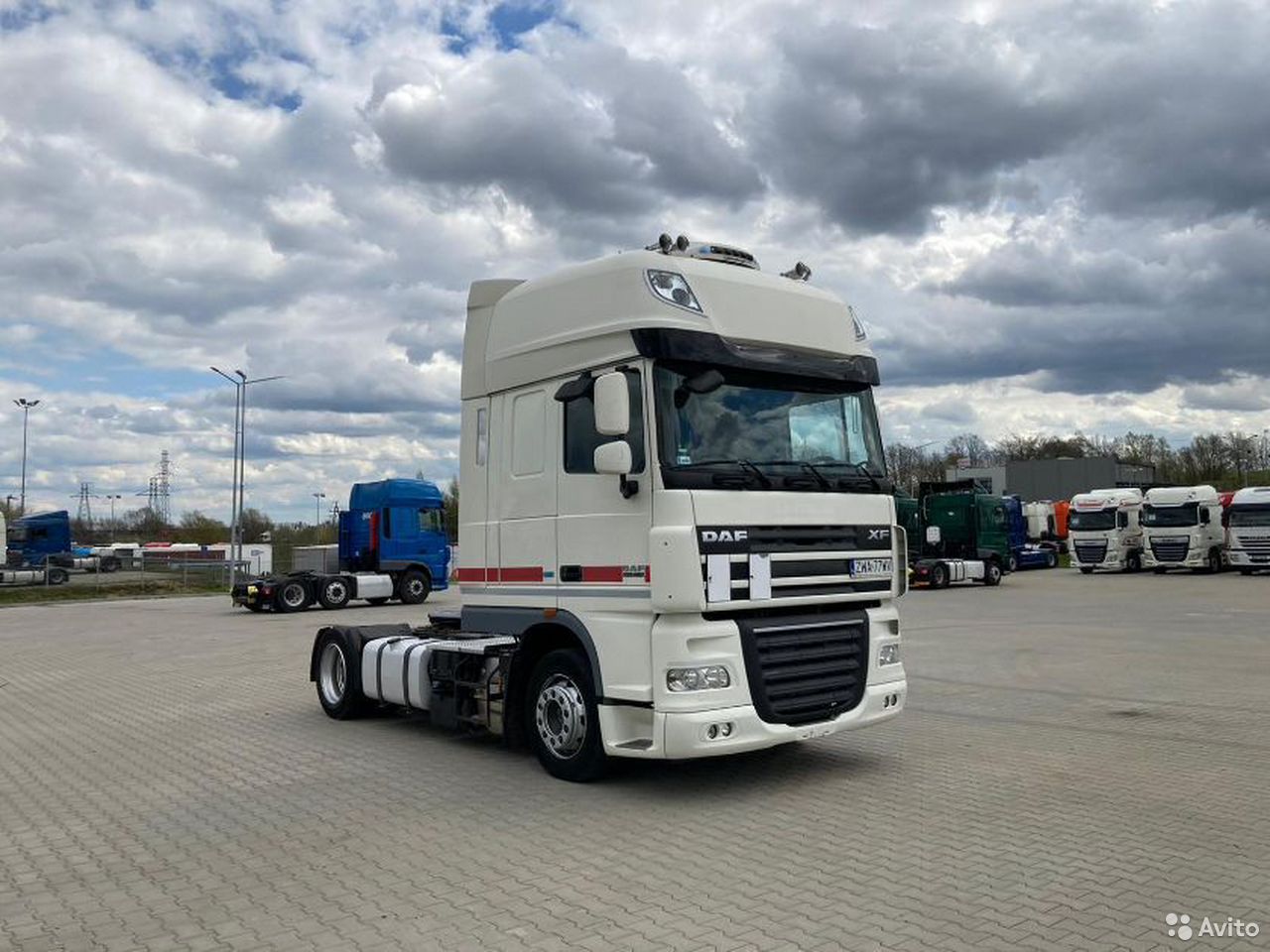 Седельный тягач DAF FT XF 460