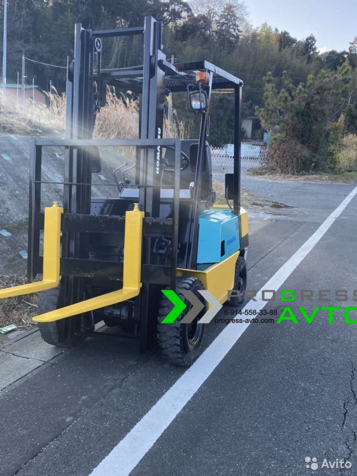 Вилочный погрузчик Komatsu FG18
