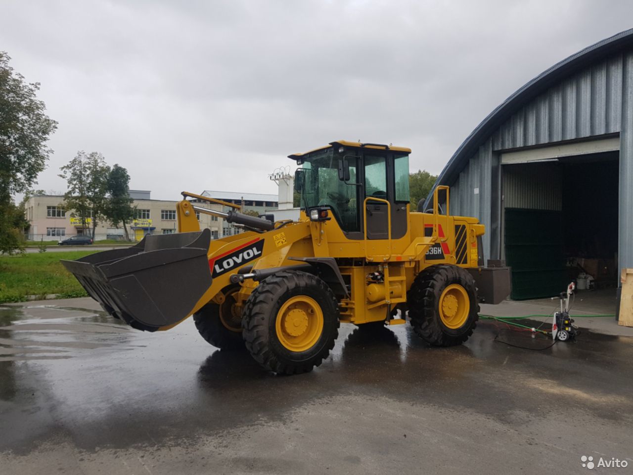 Фронтальный погрузчик Lovol FL936H