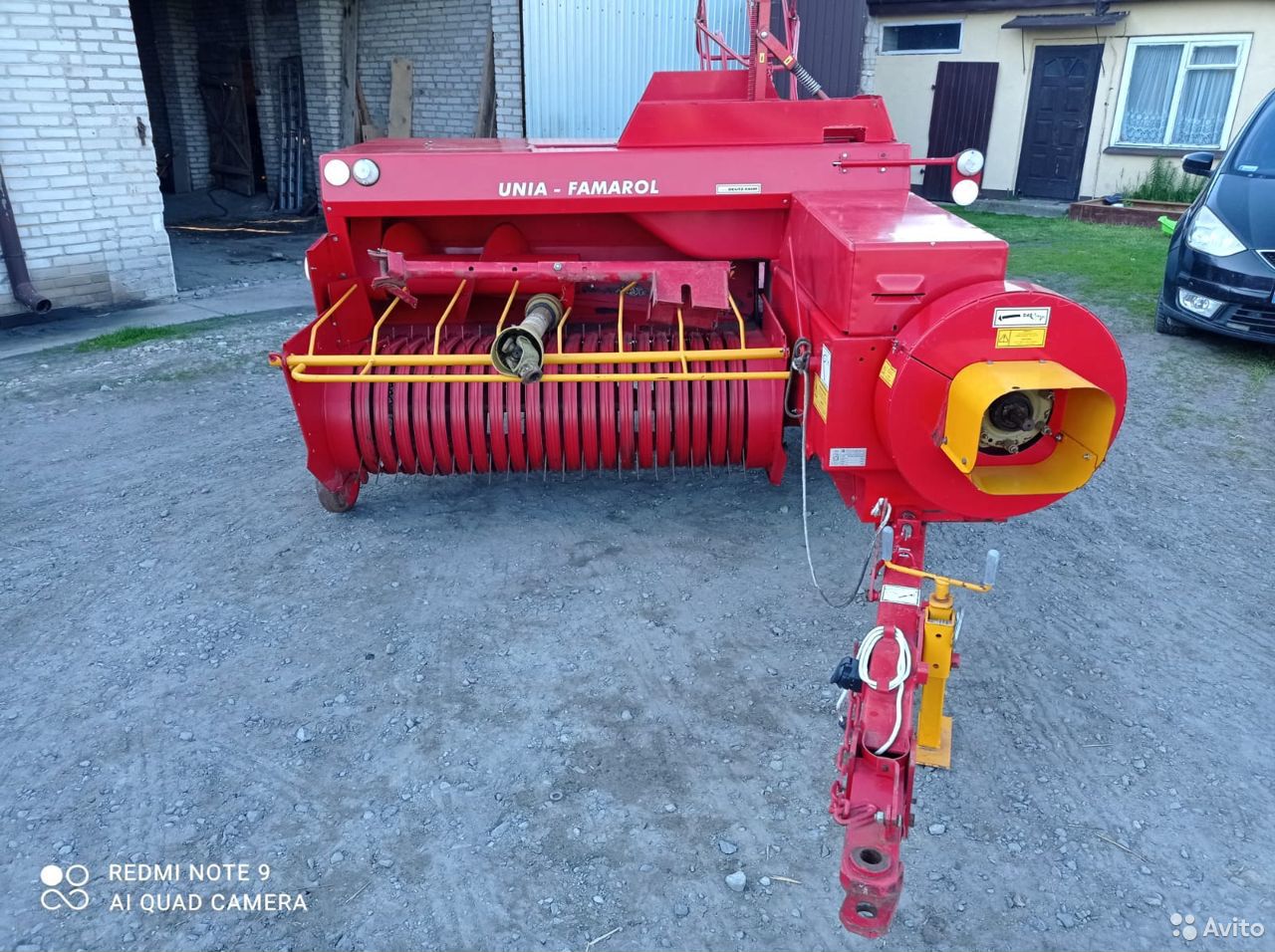 Пресс-подборщик Famarol Z511