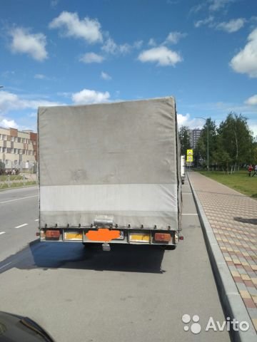 Легковой прицеп с тентом