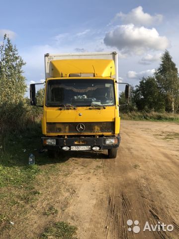 Грузовой фургон Mercedes-Benz 1317