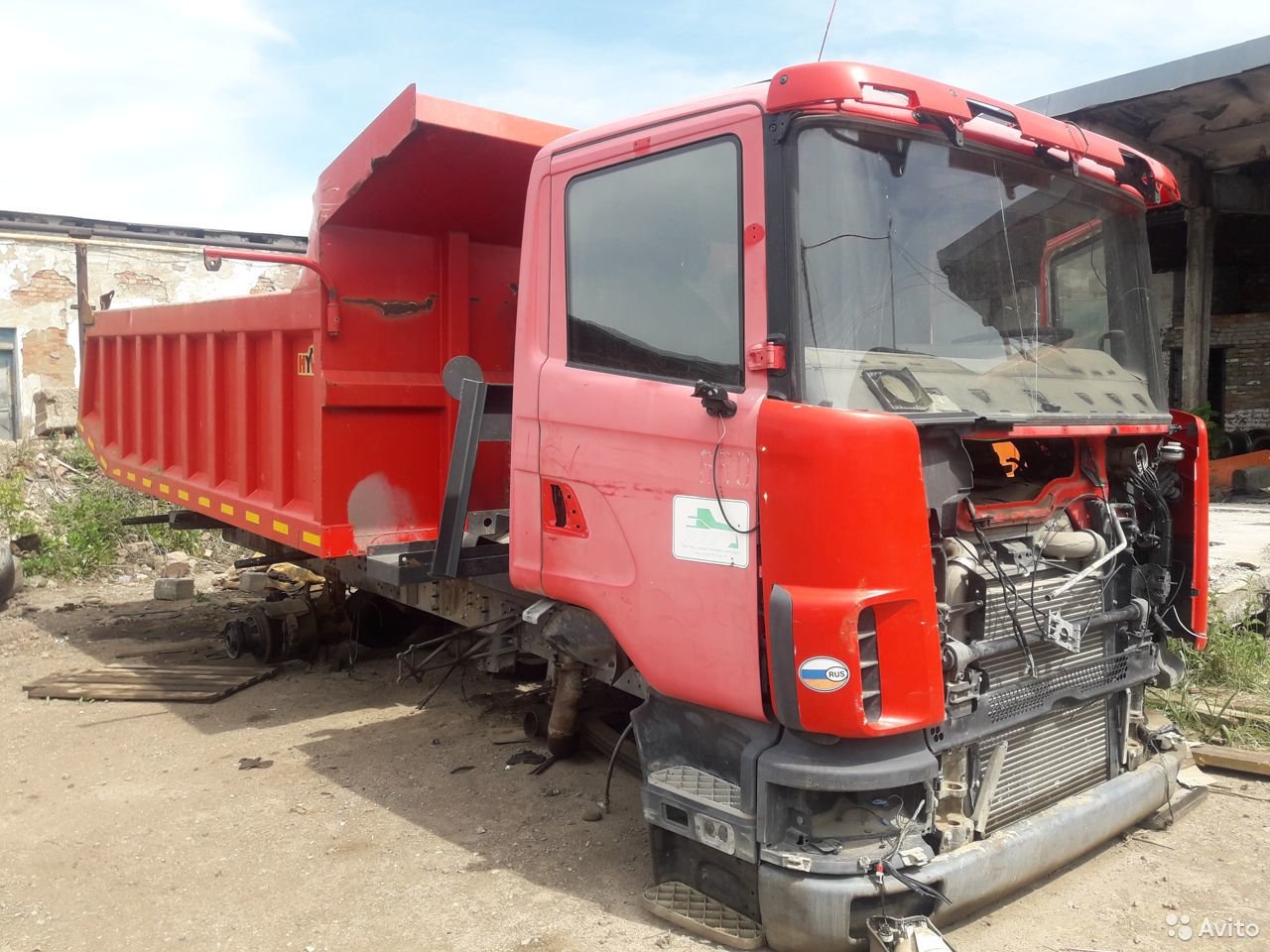 Самосвал Scania