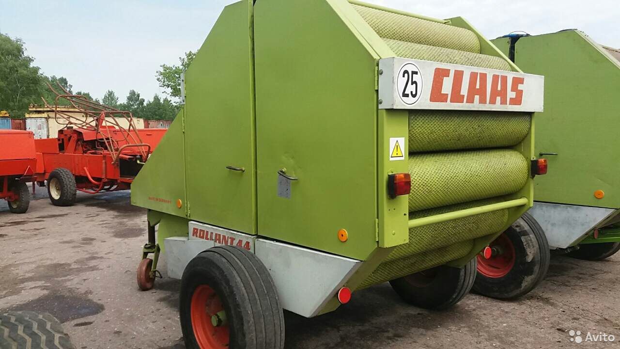 Пресс-подборщик Claas Rollant 44