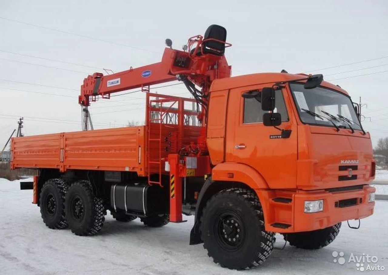 Бортовой грузовик с КМУ КамАЗ 43118 с КМУ Kanglim 1256