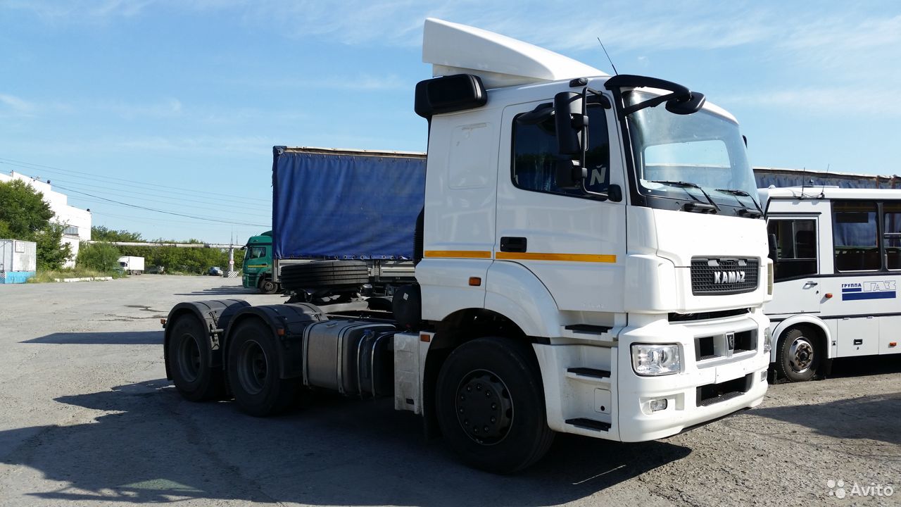Седельный тягач Камаз 65206