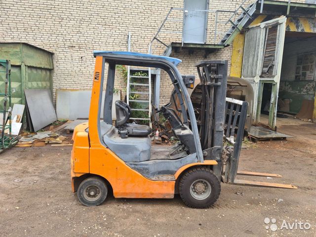 Вилочный погрузчик Toyota 62-8FD15