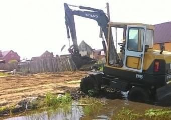 Колесный экскаватор Volvo EW55