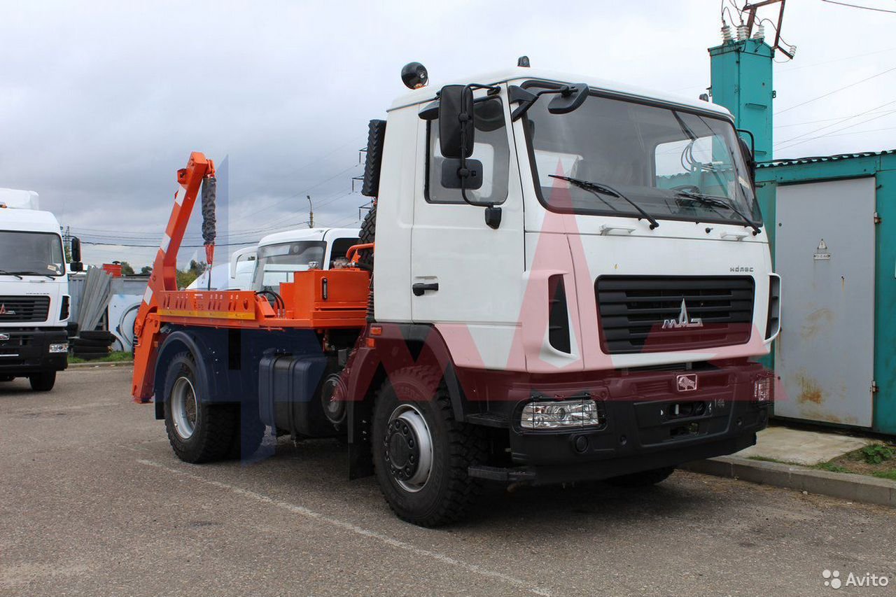 Бункеровоз РАРЗ МК-3512-03 на шасси МАЗ 5340С2