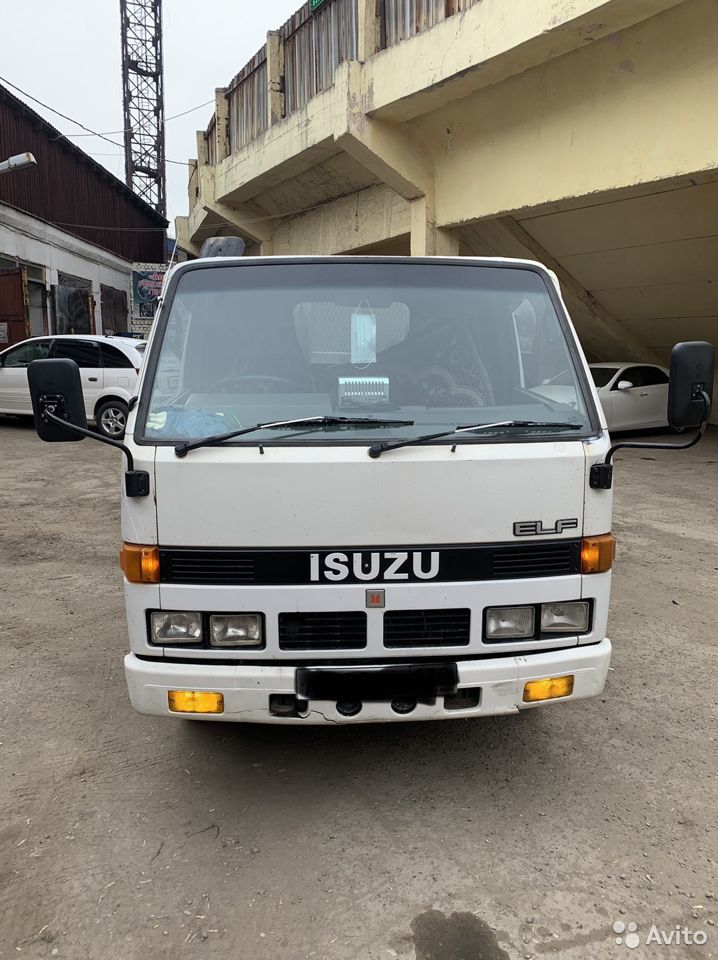 Самосвал Isuzu