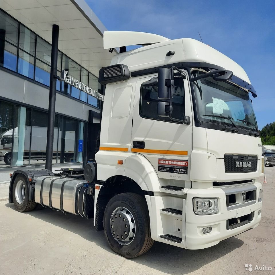 Седельный тягач Камаз 5490 NEO