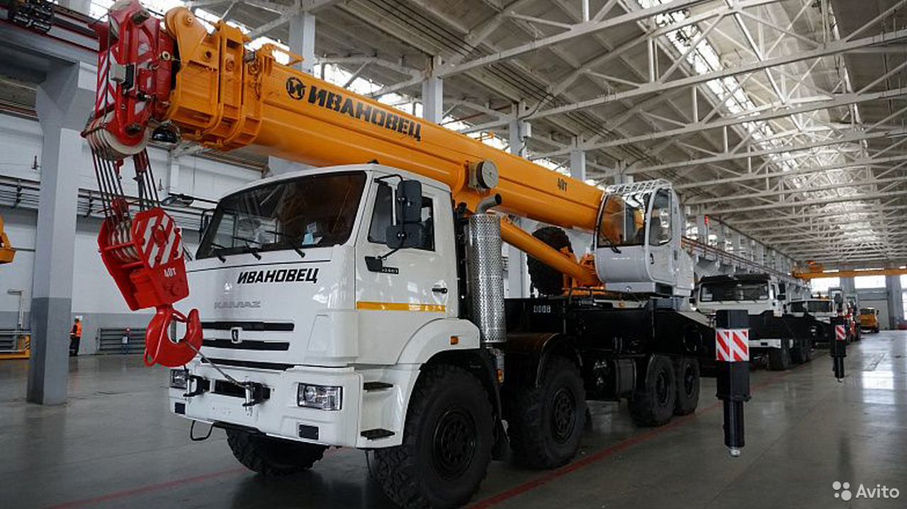 Автокран Ивановец КС-65740-7 на шасси КамАЗ 63501