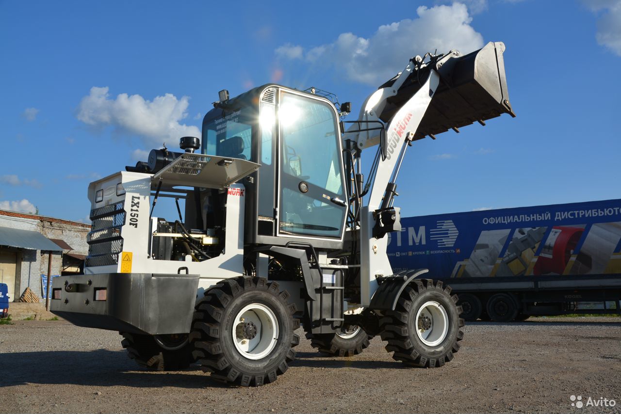 Фронтальный погрузчик GoodWork LX150F