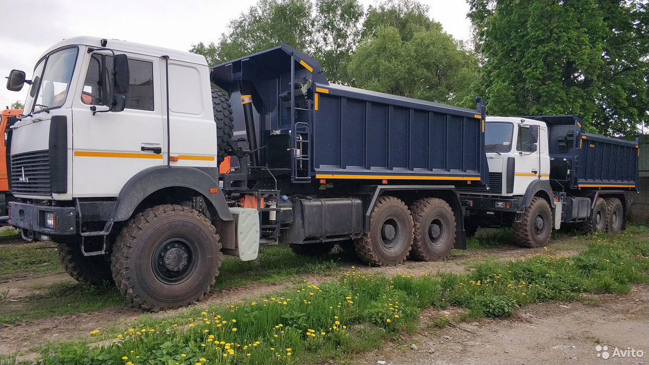 Самосвал МАЗ 6317F9