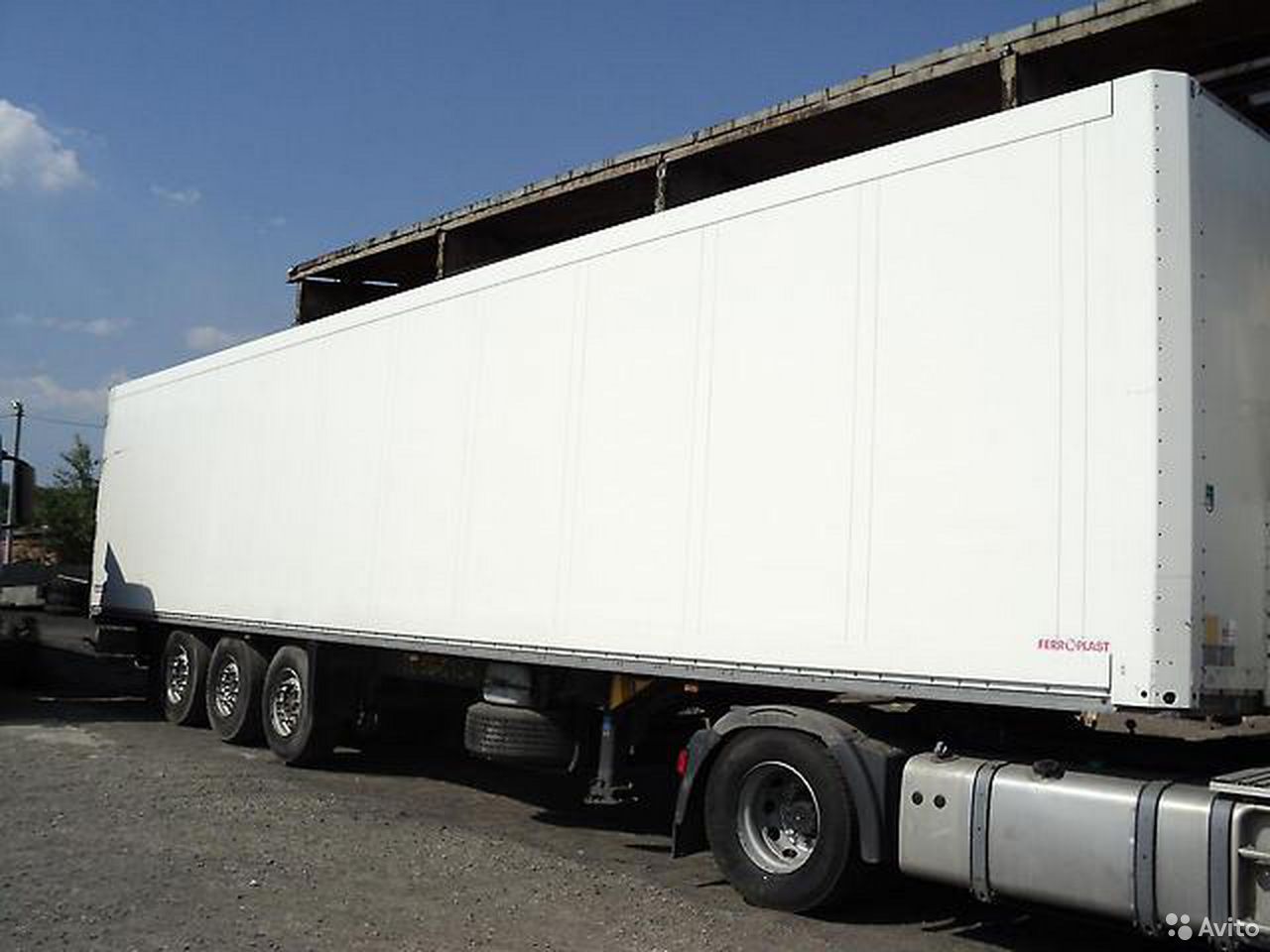 Изотермический полуприцеп Schmitz cargobull