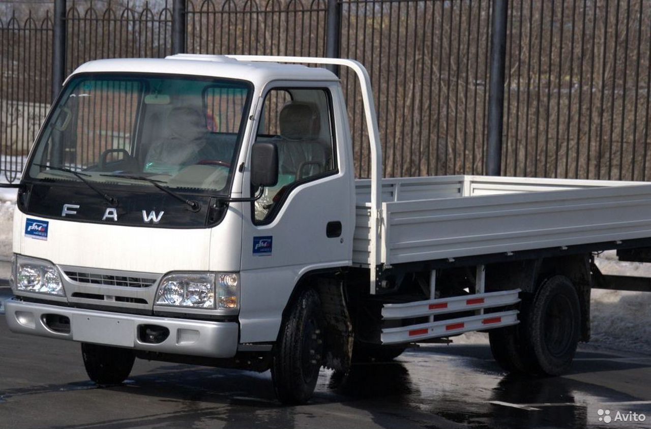 Бортовой автомобиль FAW 1041