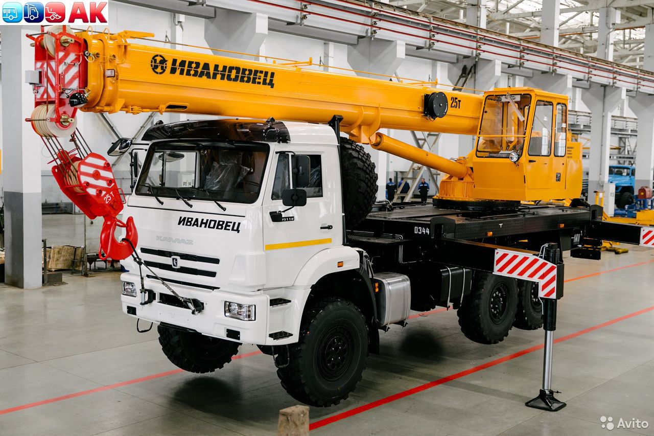 Автокран Ивановец КС-45717К-3 на шасси КамАЗ 43118
