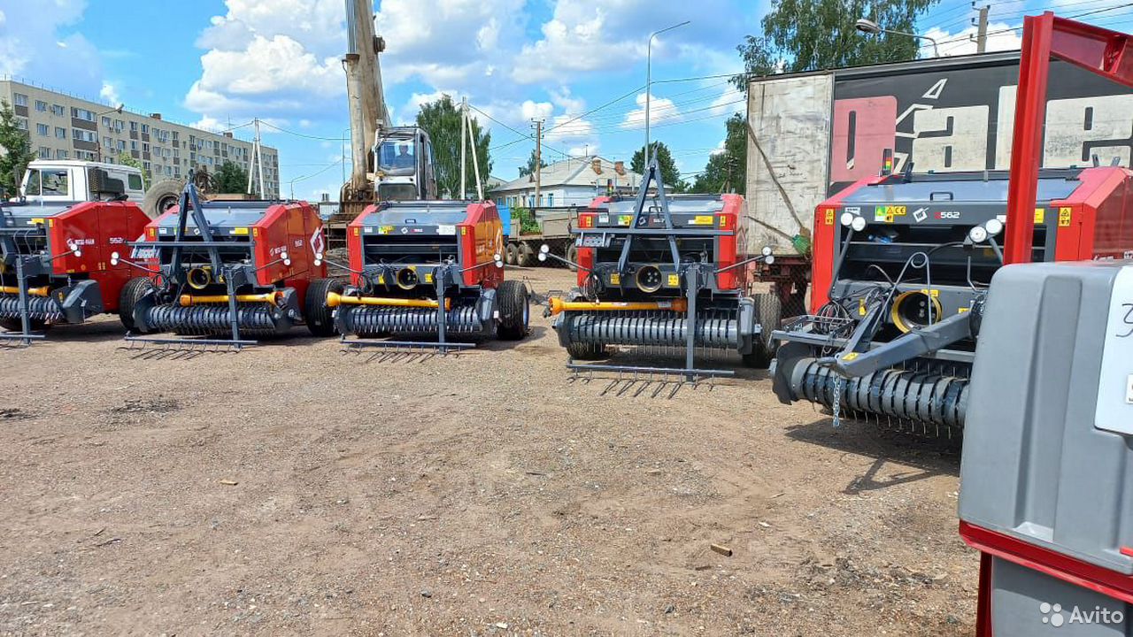 Пресс-подборщик Metal-Fach Z562