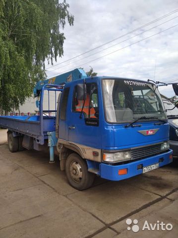 Бортовой грузовик с КМУ HINO