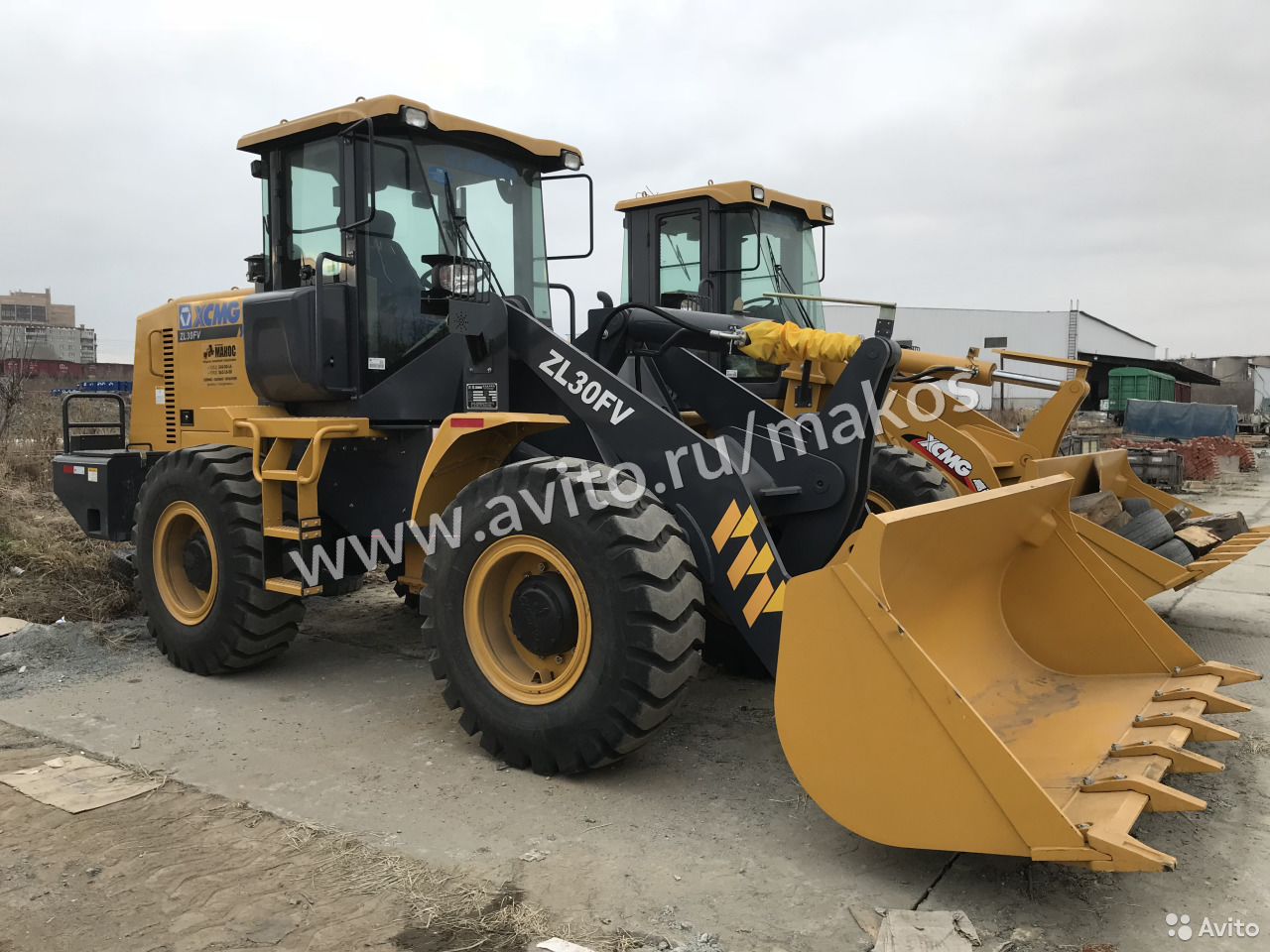 Фронтальный погрузчик XCMG ZL30FV